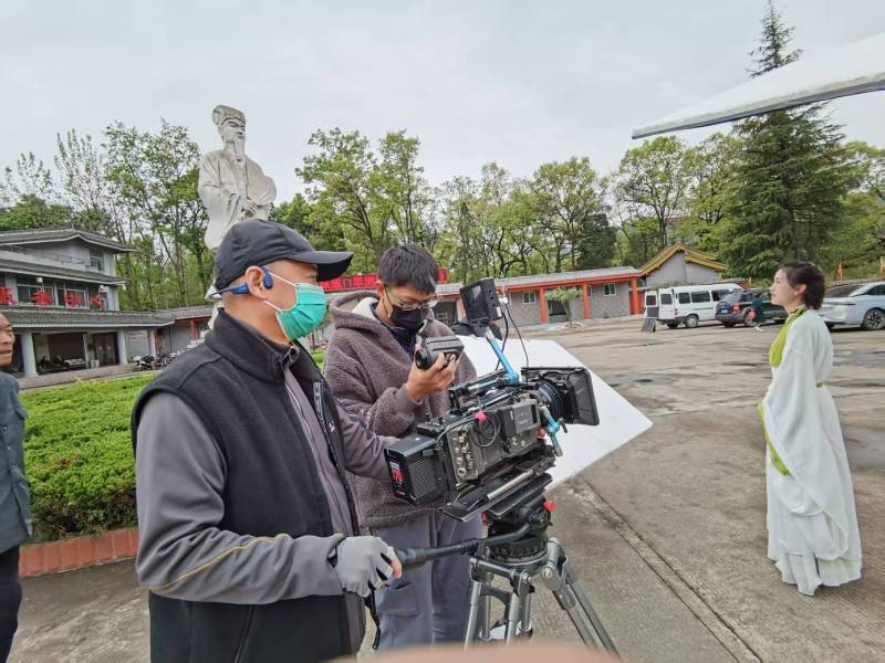 玛沁县广告片拍摄公司：从策划到投放，一站式服务，让品牌传播更高效！